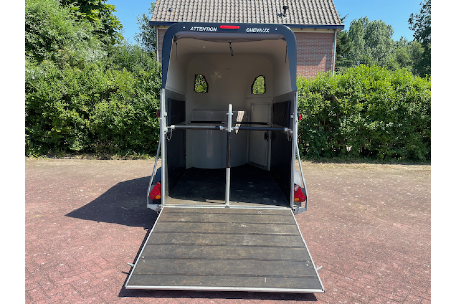 Paardentrailer | 2 paarden - Vosse verhuur - 2