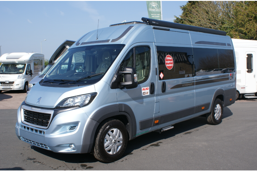 Auto-Sleeper Warwick XL-2 - Dutch Bull Campers - 1