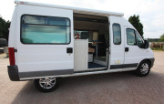Buscamper Fiat Ducato 4 personen