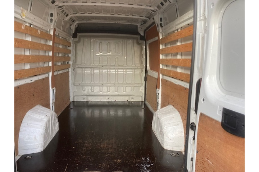 Bestelbus 11m3 - Bmobility.nl - 5