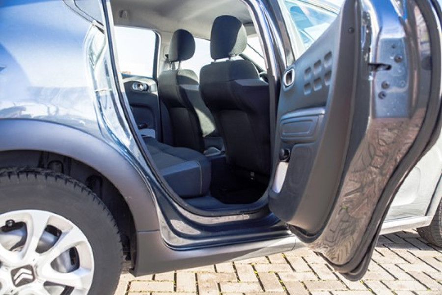 Stadsauto 5 persoons - Autopallas Autoverhuur - 7