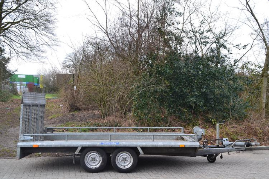 Machinetransporter 3000 kg - Dekker Verhuur - 1