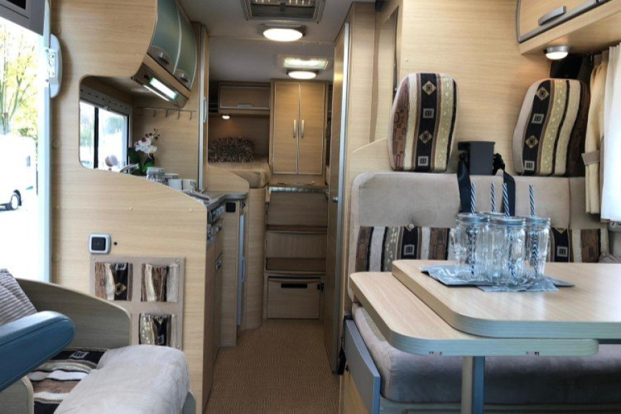 Half-integraal camper - Ikwileencamperhuren.com - 1