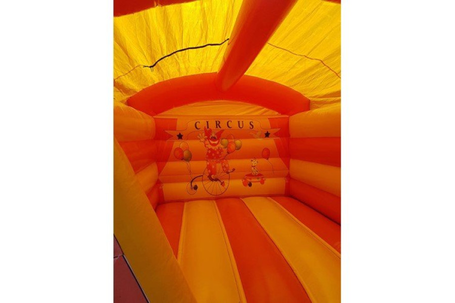 Springkussen overdekt | Circus - Yvons springkussenverhuur - 1