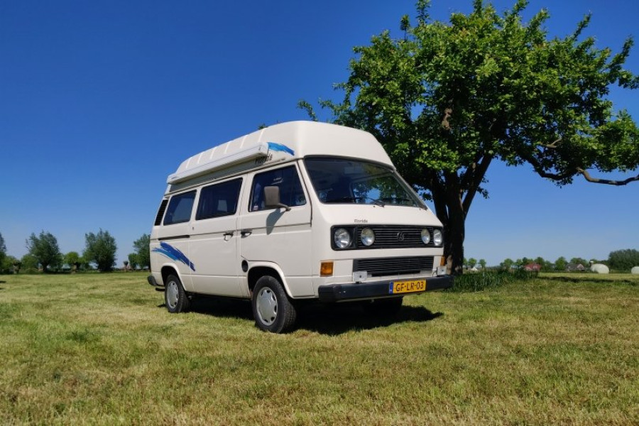 Retro Volkswagen camper | VW T3 - Compacte Campers - 1