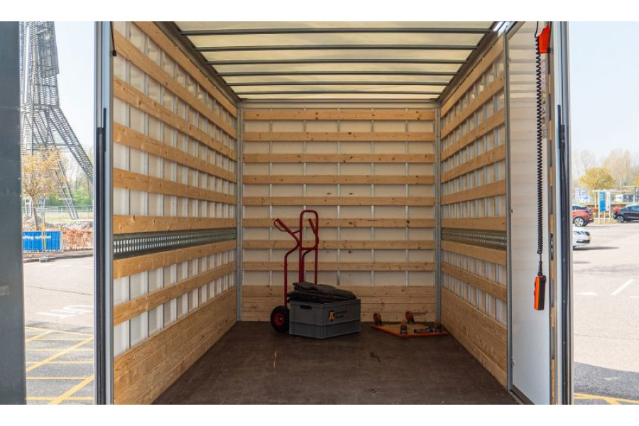 Klasse G20 - Bestelbus 20 m3 - Autohuur Twente - 4