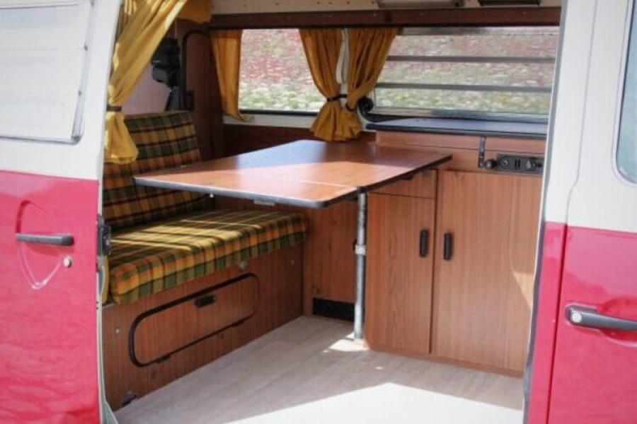 Retro Volkswagen camper | T2 Berty - Camper Voet - 3