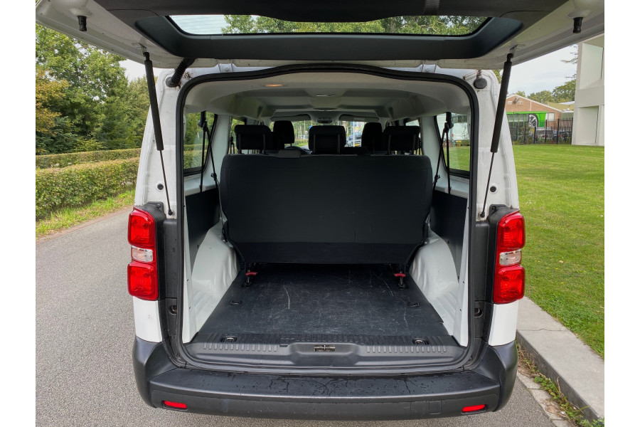 9 persoons - Blankert Autoverhuur - 3