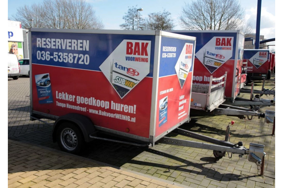 Gesloten aanhanger | Ongeremd - Tango Carwash & aanhangwagenverhuur Havendreef - 1