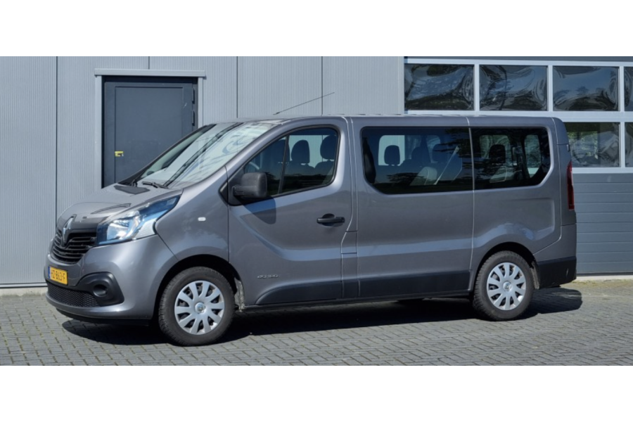 Personenbus 9 persoons - Linker Verhuur - 1