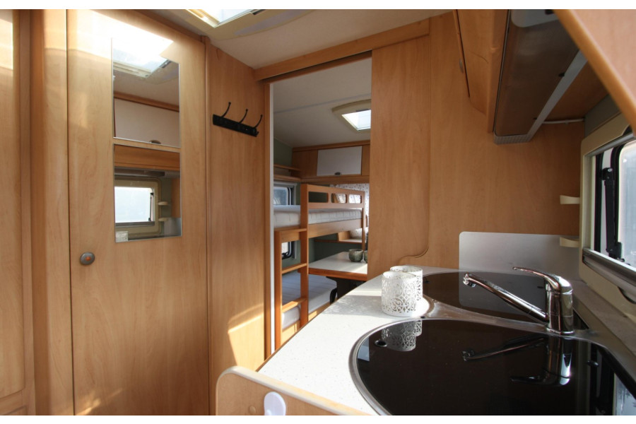 Caravan Hobby De luxe easy 495 UK - Brabant Caravans - 4
