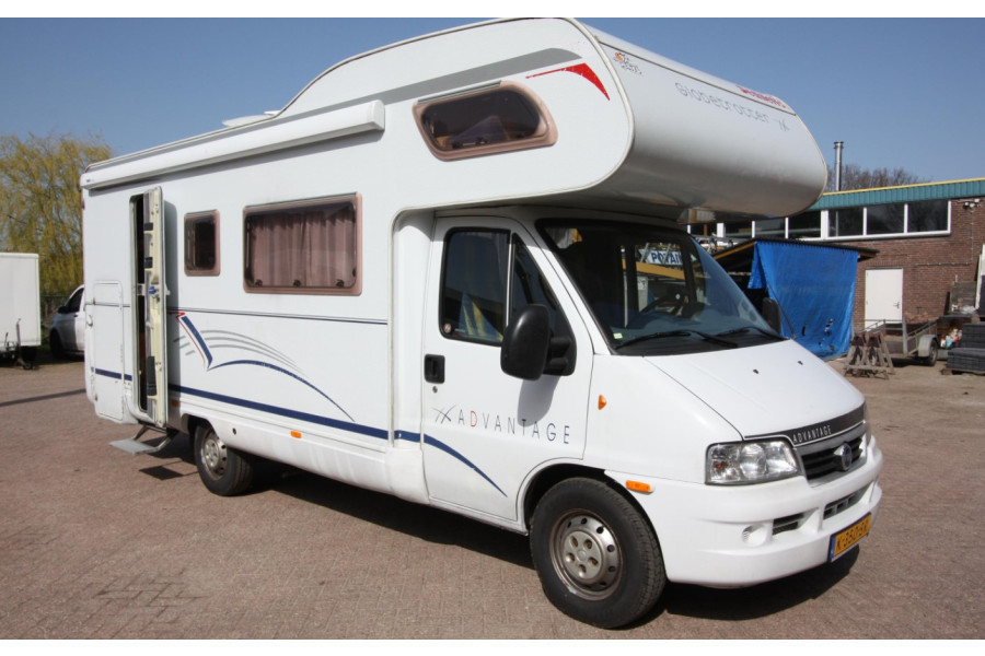Camper Dethleffs Globetrotter 7 persoons - Brabant Caravans - 1