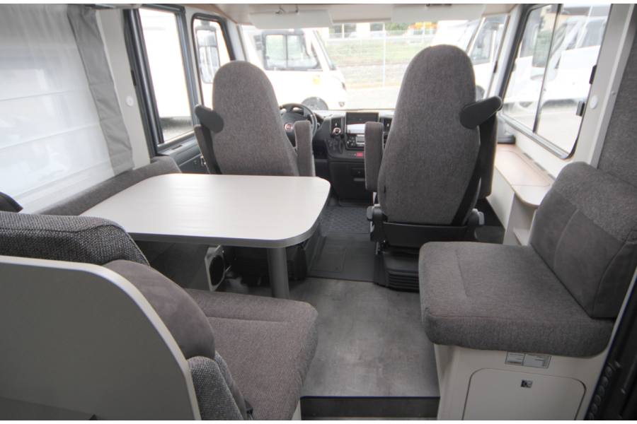 Dethleffs i7057 EB - Dutch Bull Campers - 2