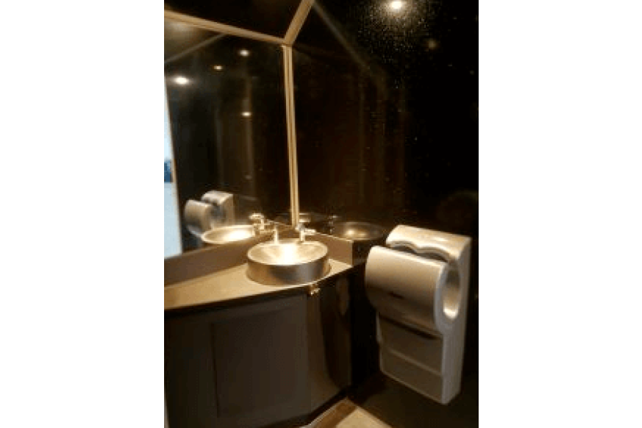 Mobiele toiletwagen (Luxe VIP) - Tapwagen.nl - 5