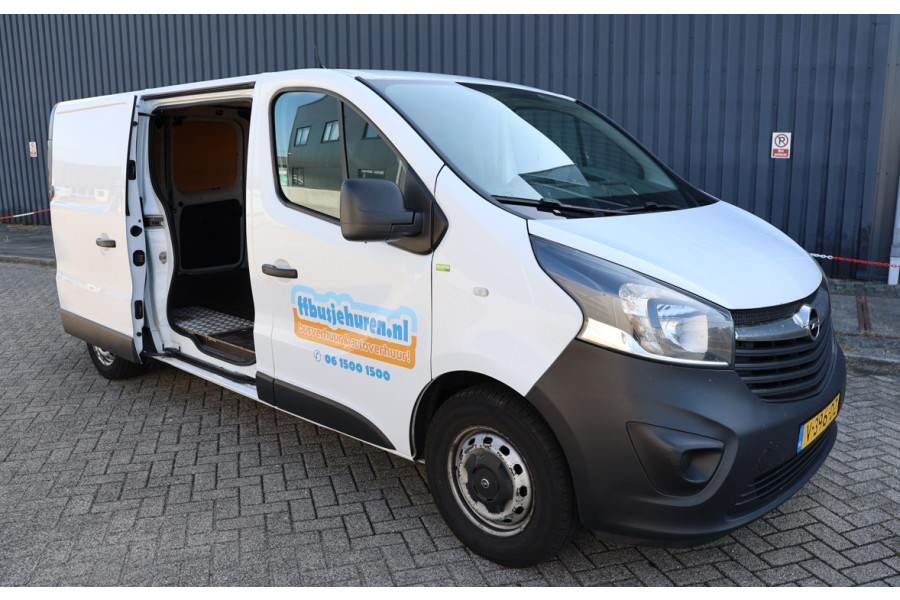 Opel Vivaro bestelbus | 6m3 - ffbusjehuren.nl - 1