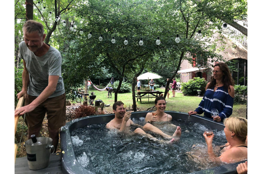 Hottub op trailer - Jacuzzi Fans - 15