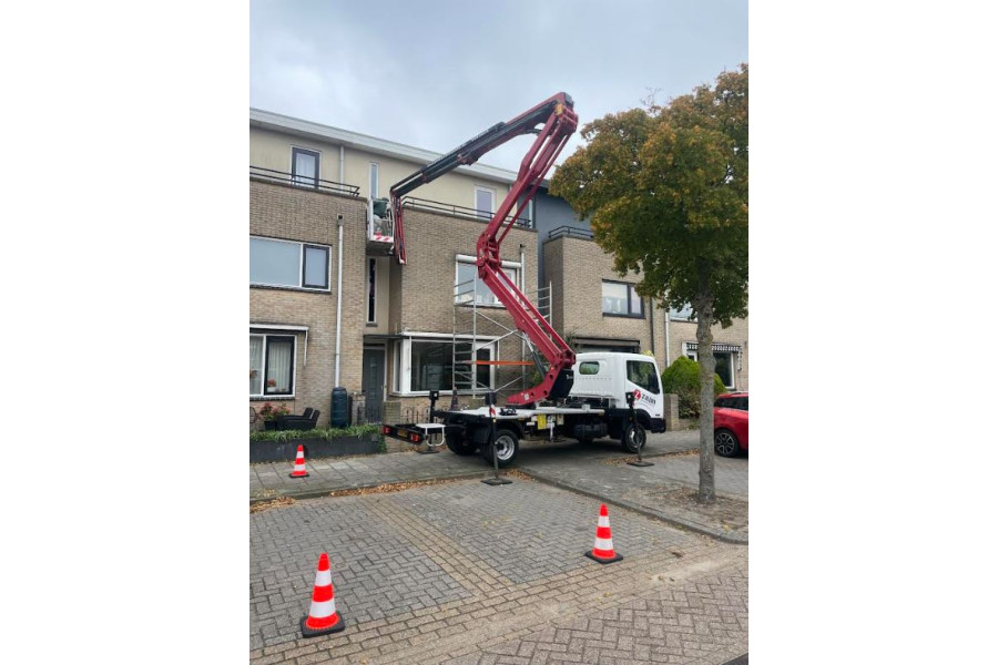 Autohoogwerker 21 meter (incl. operator) huren