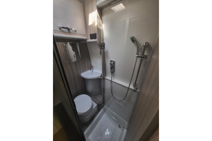 buscamper-dutchbull11