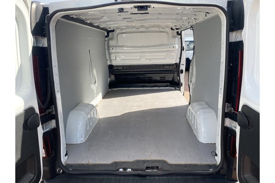 Bestelbus | 6 m3 - AutoRent Arnhem en Nijmegen - 3