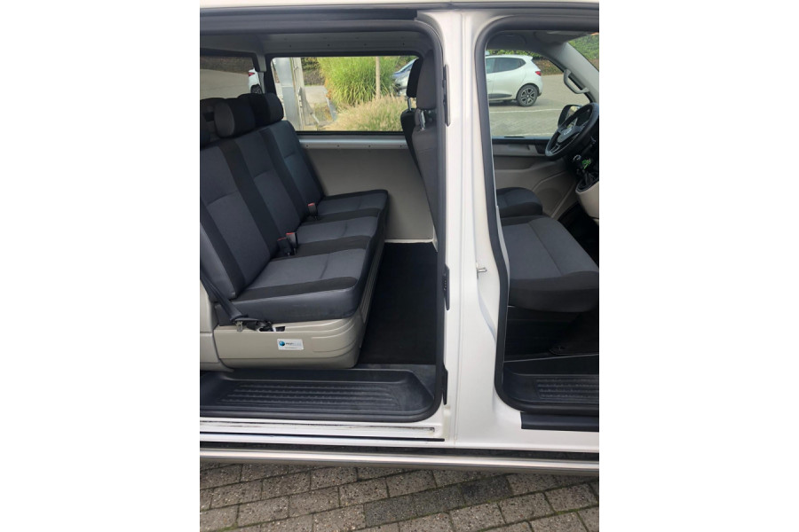 Volkswagen transporter 6 personen - 3.75 m3 - Goedkoopbusverhuur.nl - 6