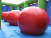 Mega balls - Huren.nl - 1