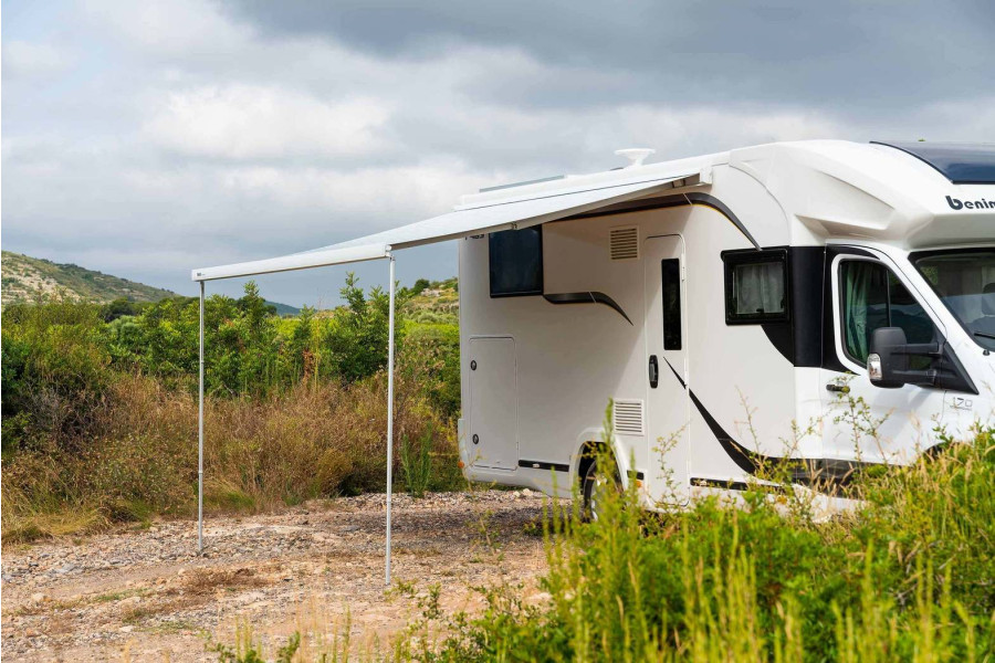 Automaat - Benimar Cocoon 463 - Camperverhuur aan de Vecht - 8