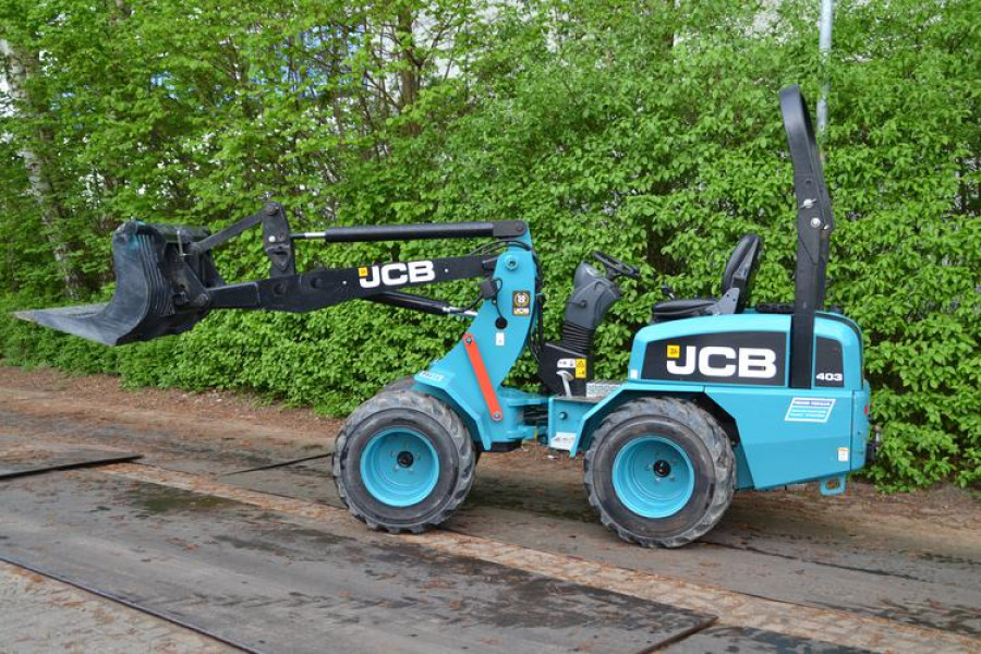 Mini kniklader - 2,0 ton - Dekker Verhuur - 1