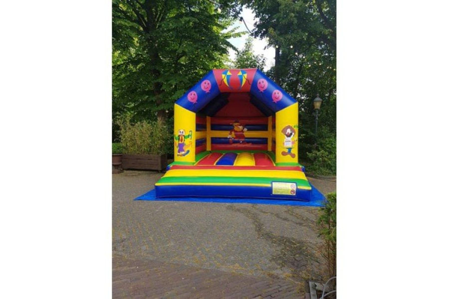 Springkussen overdekt | Circus - Yvons springkussenverhuur - 1