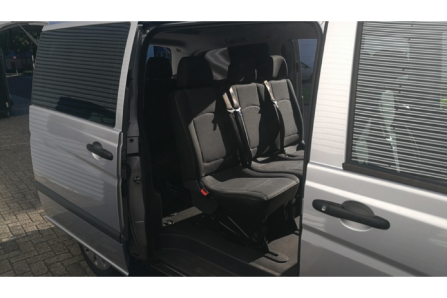 Personenbus 9 persoons - ALLCar Autoverhuur - 1