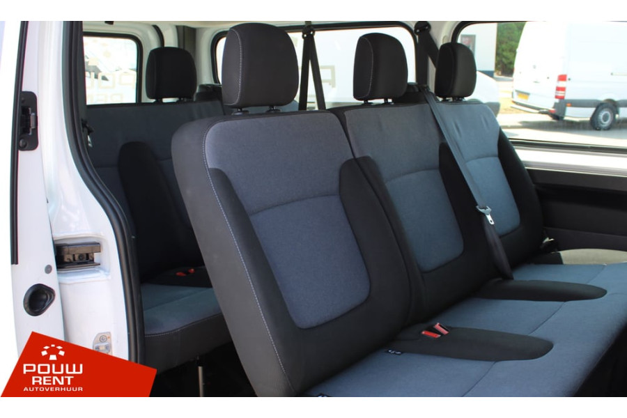 Personenbus 9 persoons met extra laadruimte - Pouw Rent Groningen - 3