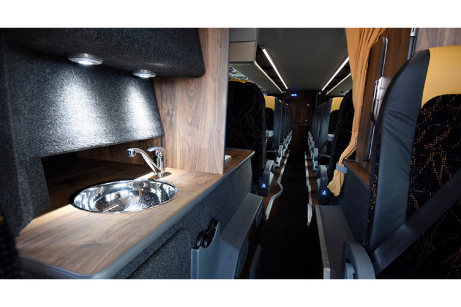 Tot 90 personen Dubbeldekker Touringcar - Pouw Vervoer - 6