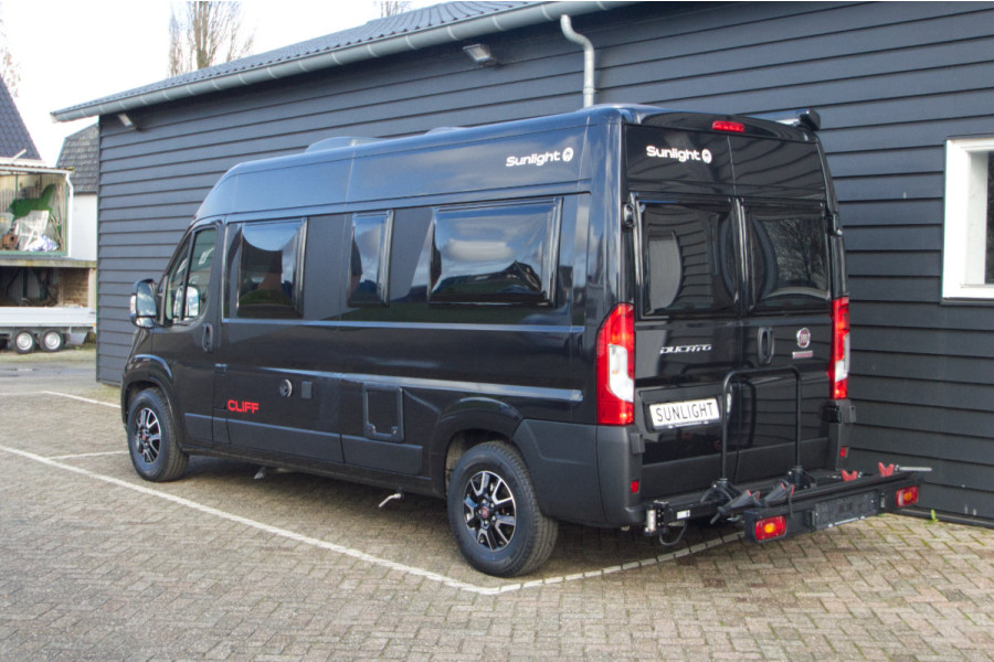 Buscamper Sunlight Cliff 600 - Campers & Cars - 1