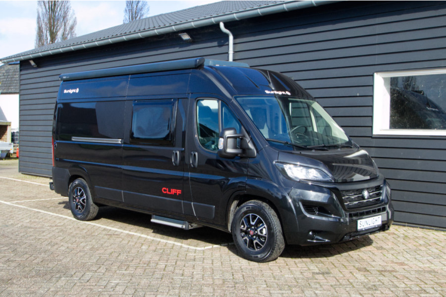 Buscamper Sunlight Cliff 600 - Campers & Cars - 6