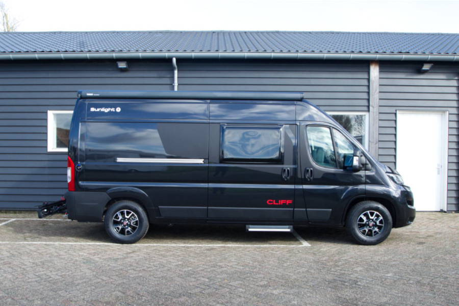 Buscamper Sunlight Cliff 600 - Campers & Cars - 7