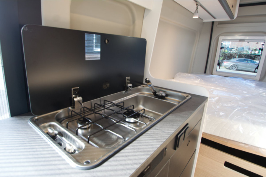 Buscamper Sunlight Cliff 600 - Campers & Cars - 14