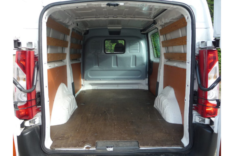 Bestelbus | 5m3 - Tasman Verhuur - 2