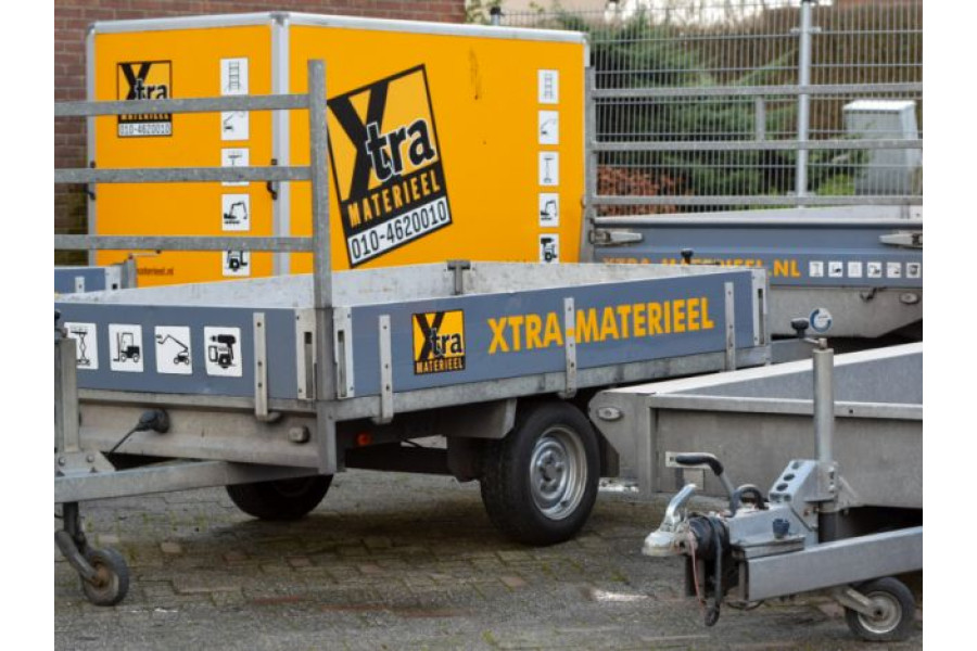 Plateau Aanhangwagen - Xtra Materieel B.V. - Dubbelasser - zijaanzicht