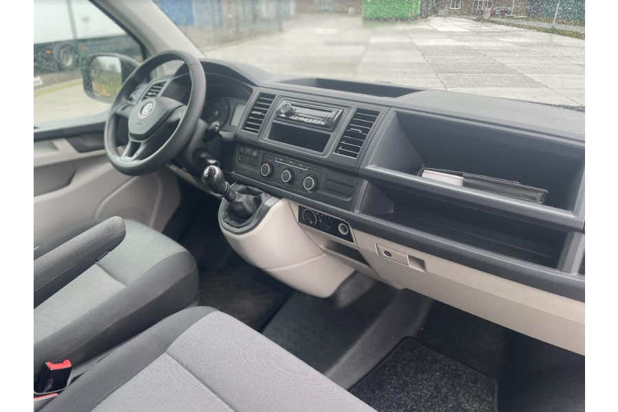 Personenbus 9 persoons - Busverhuur Zeeland - 3