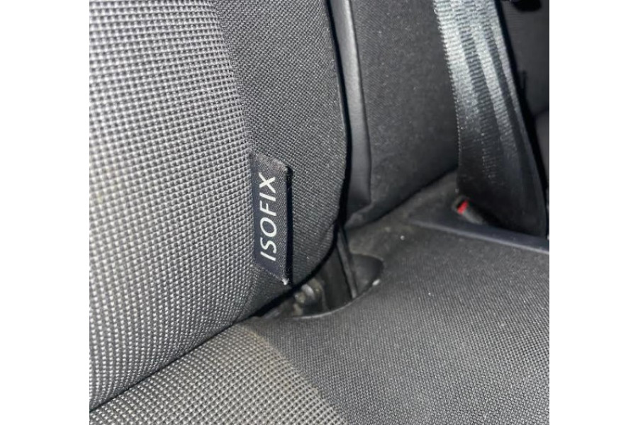 Personenbus 9 persoons - Busverhuur Zeeland - 7