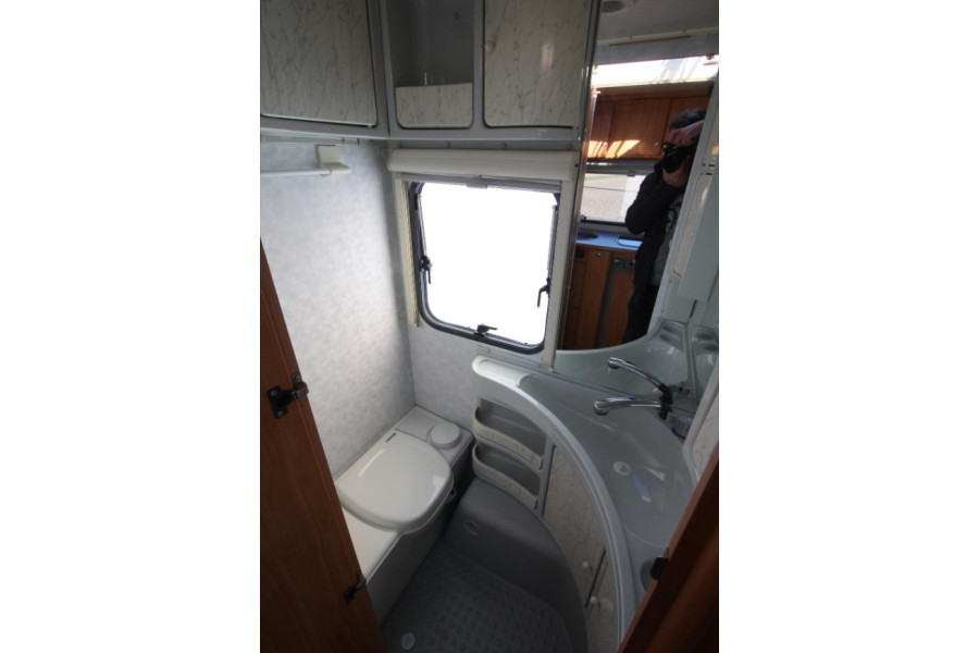 Caravan Adria Adiva 502 UL Zit - Brabant Caravans - 9