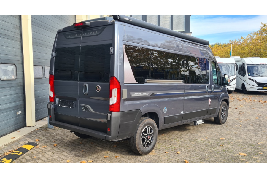 Automatische buscamper 2 persoons - Dutch Bull Campers - 1