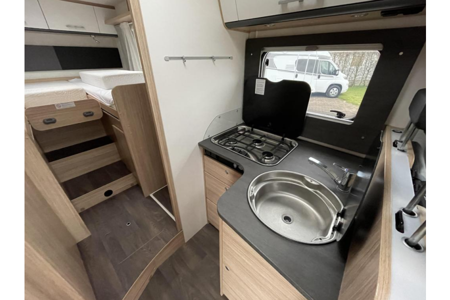 Sunlight I68 - Dutch Bull Campers - 4