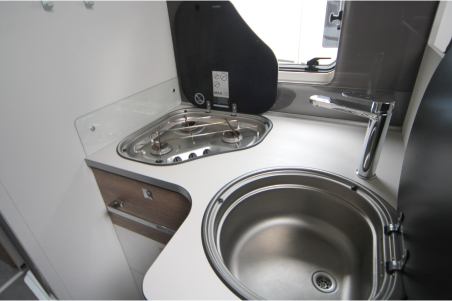 Dethleffs i7057 EB - Dutch Bull Campers - 3