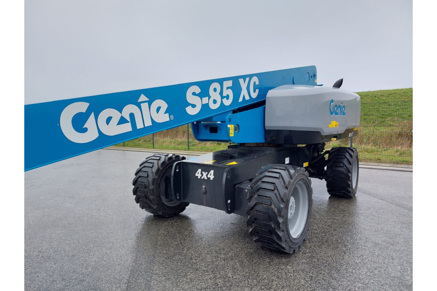 Telescoophoogwerker 27,9m - Van Adrighem - 3