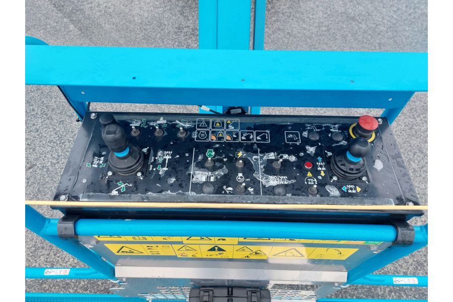 Telescoophoogwerker 21,8m - Van Adrighem - 5