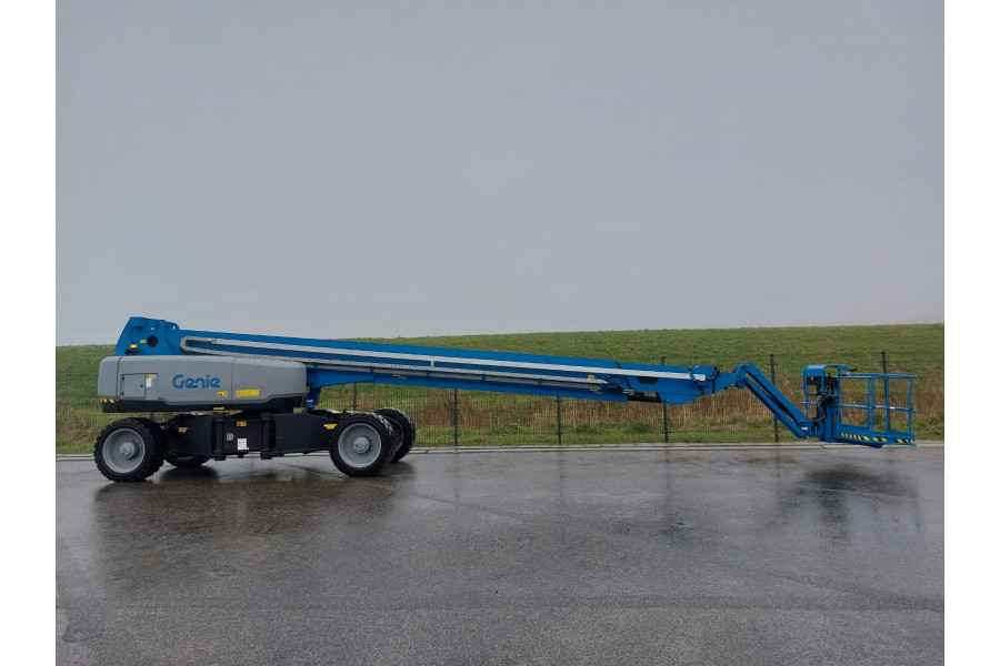 Telescoophoogwerker 40,1m - Van Adrighem - 4