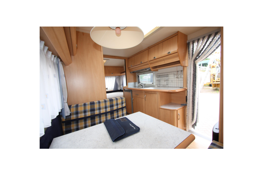 Caravan Hobby Deluxe 440 SF - Brabant Caravans - 3