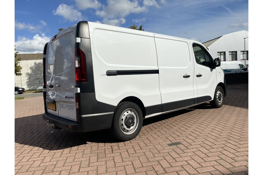 Bestelbus | 6 m3 - AutoRent Arnhem en Nijmegen - 5