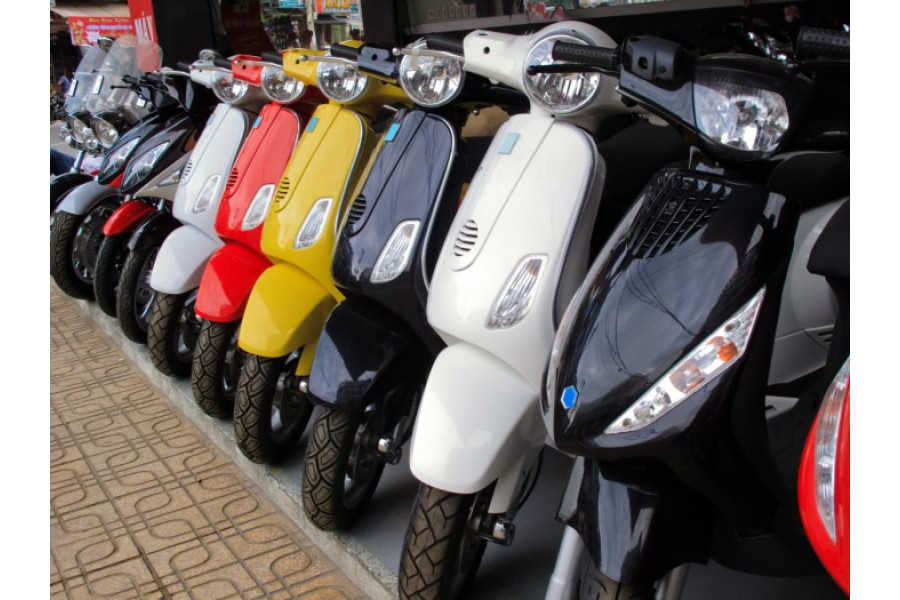 Scooter - Brommer centrum Zwolle - 1